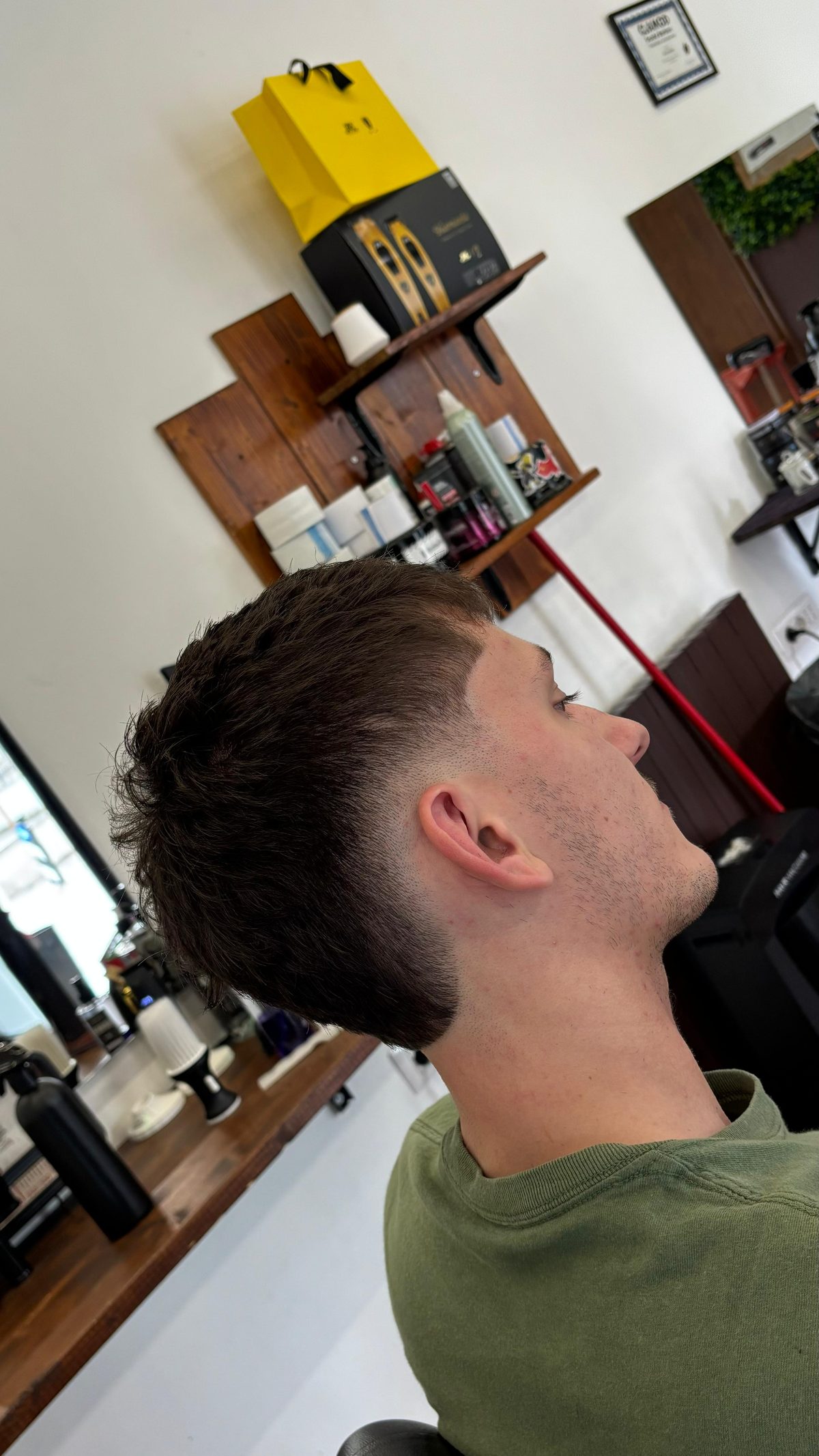 Taglio uomo realizzato da Glenuzzo Barberstudio, barbiere a Lugano — foto 2